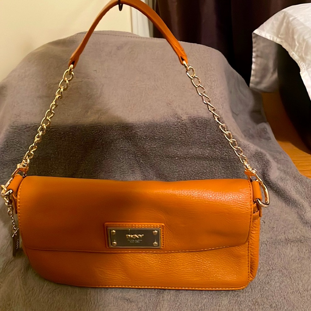 Band New DKNY New York handbag